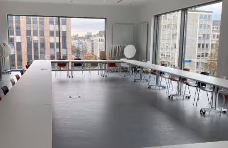 A photo of the location