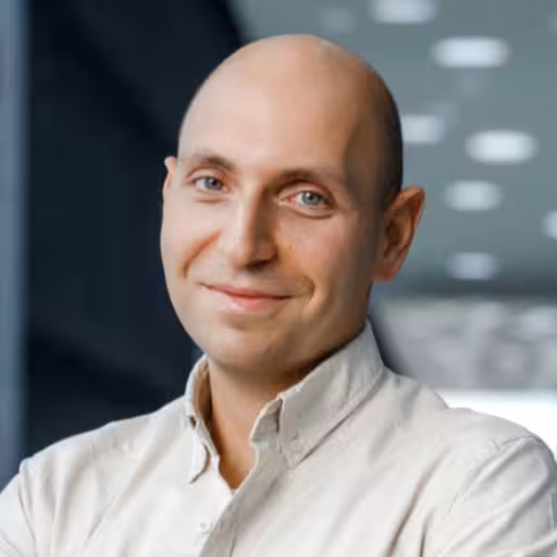 Designing For Complex UIs In 2025