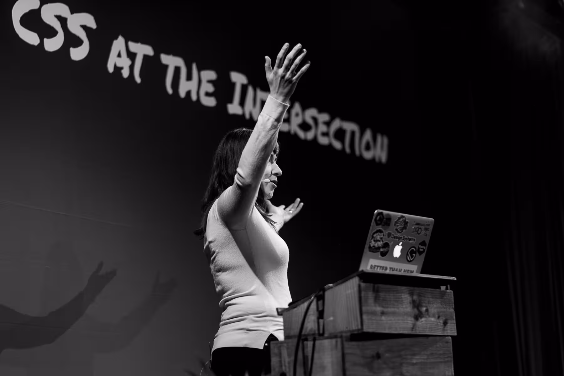 Photo of Natalya Shelburne taken at beyond tellerrand in Berlin 2019 by Florian Ziegler