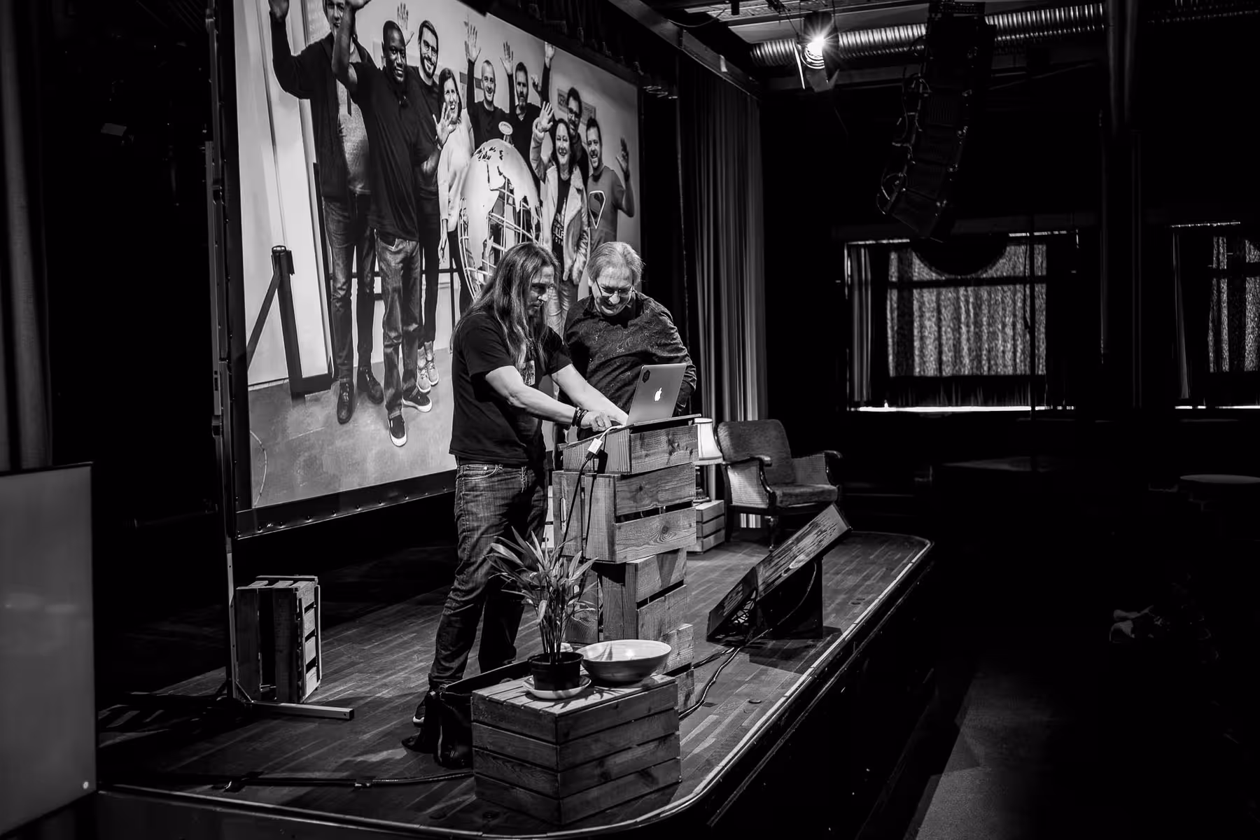 Photo of Jeremy Keith taken at beyond tellerrand in Berlin 2019 by Florian Ziegler