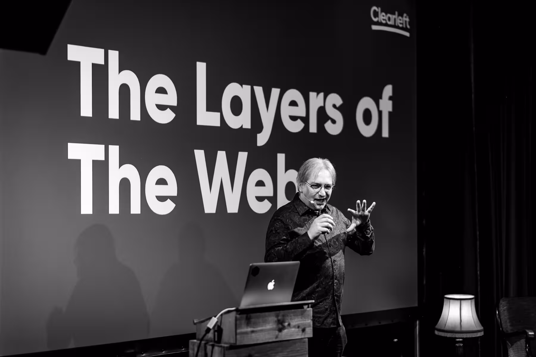 Photo of Jeremy Keith taken at beyond tellerrand in Berlin 2019 by Florian Ziegler