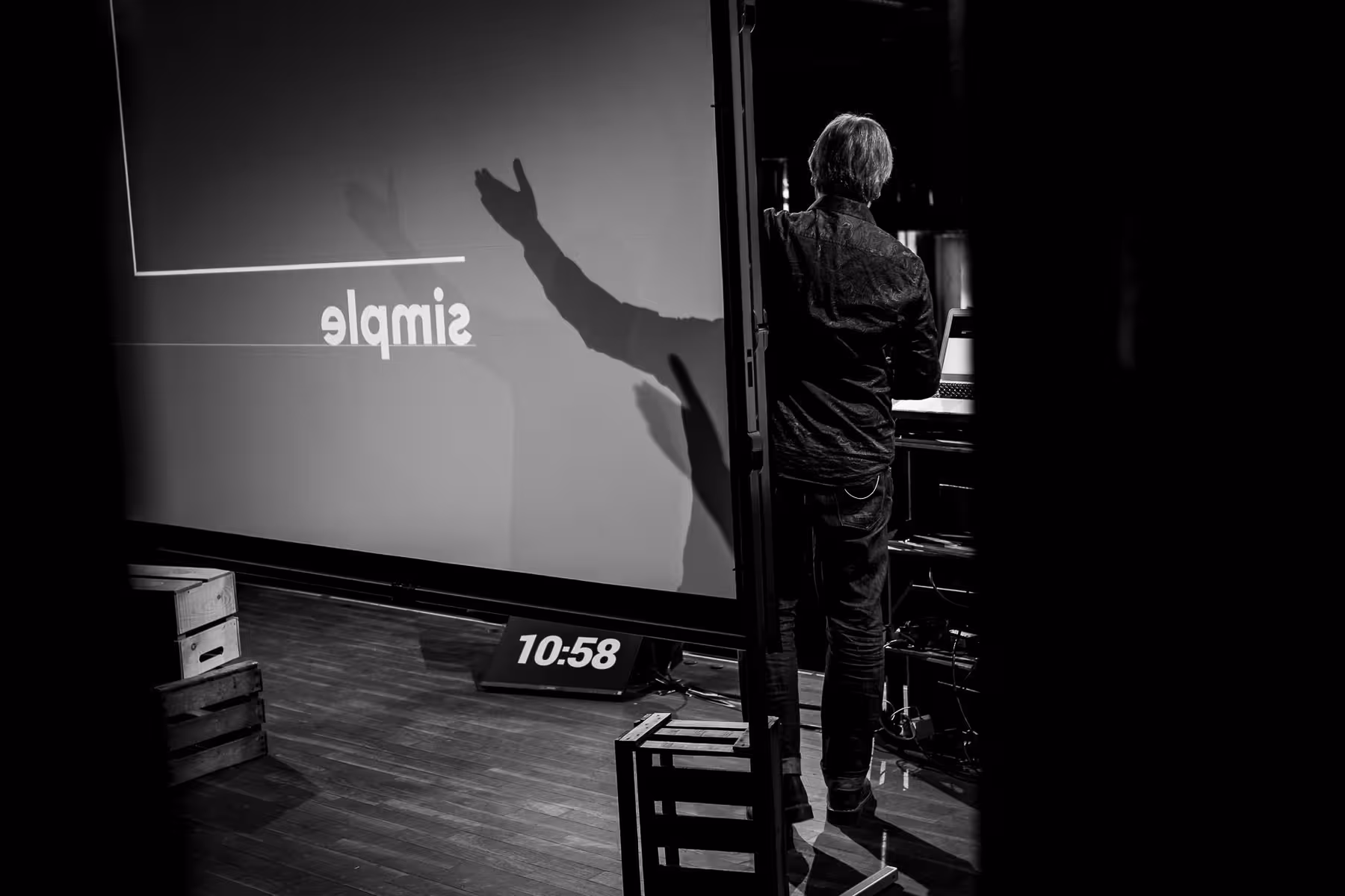 Photo of Jeremy Keith taken at beyond tellerrand in Berlin 2019 by Florian Ziegler