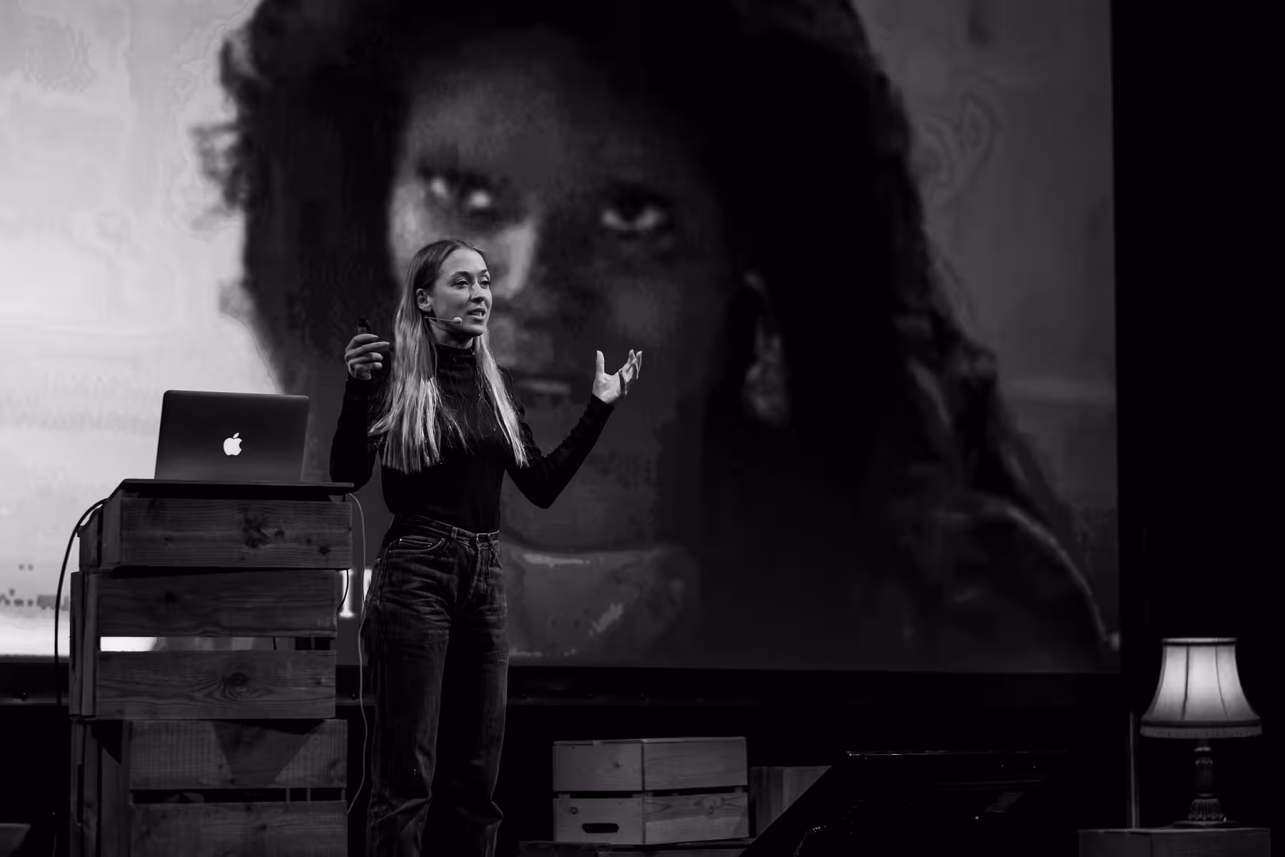 Photo of Anna Ginsburg taken at beyond tellerrand in Berlin 2019 by Florian Ziegler