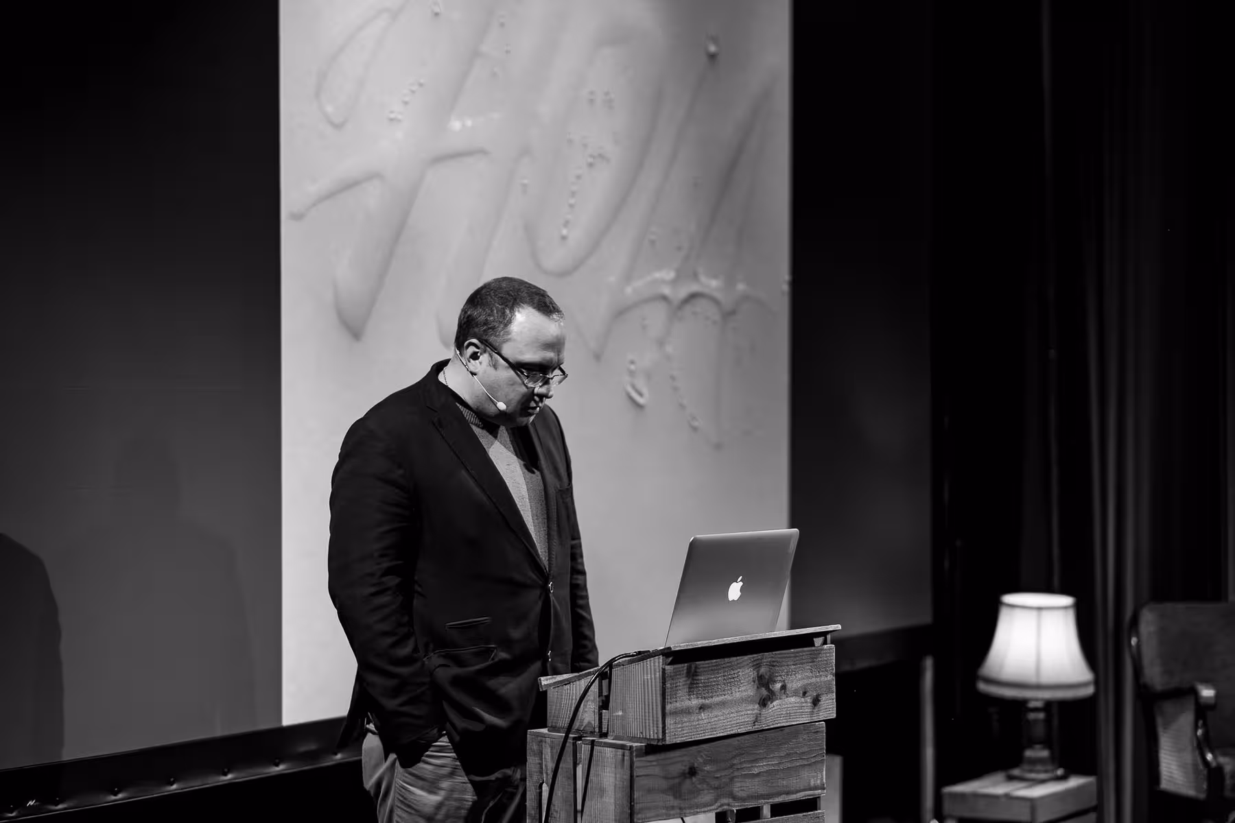 Photo of Seb Lester taken at beyond tellerrand in Berlin 2019 by Florian Ziegler