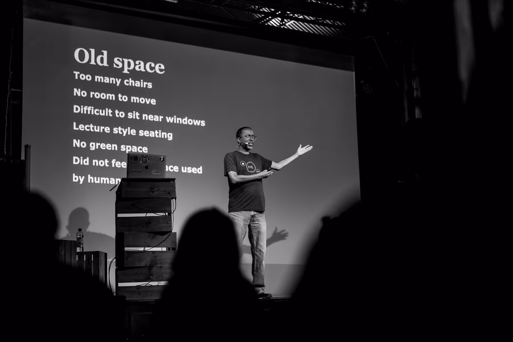 Photo of David Thomas taken at beyond tellerrand in Berlin 2022 by Florian Ziegler