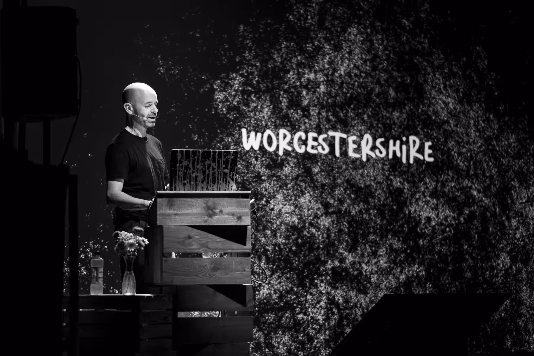 Photo of Rob Draper taken at beyond tellerrand in Berlin 2023 by Florian Ziegler