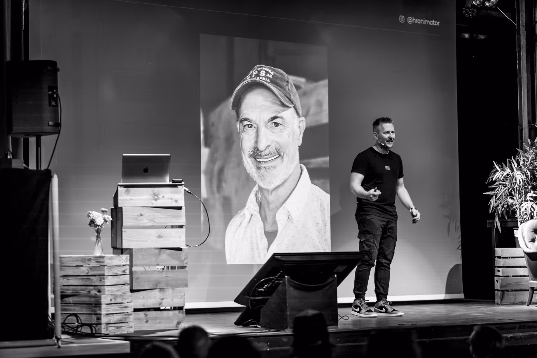 Photo of Robert Hranitzky taken at beyond tellerrand in Berlin 2023 by Florian Ziegler
