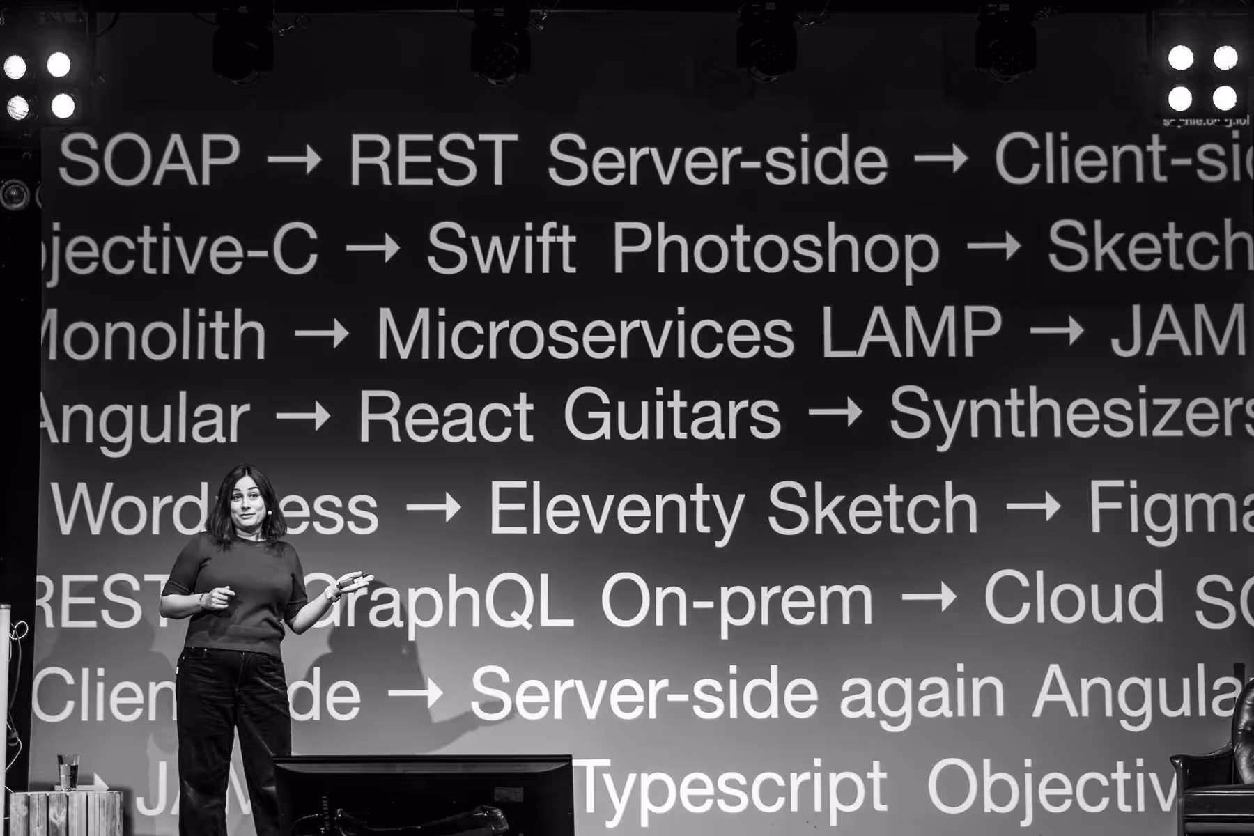 Photo of Sophie Koonin taken at beyond tellerrand in Berlin 2024 by Florian Ziegler