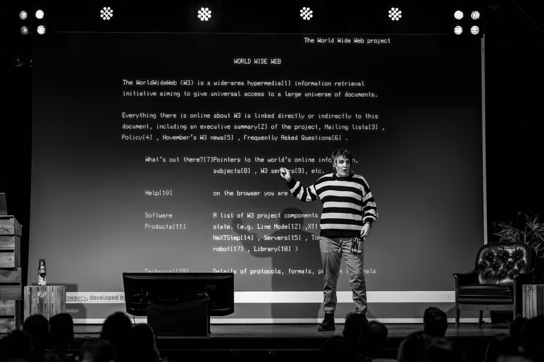 Photo of Miriam Suzanne taken at beyond tellerrand in Berlin 2024 by Florian Ziegler