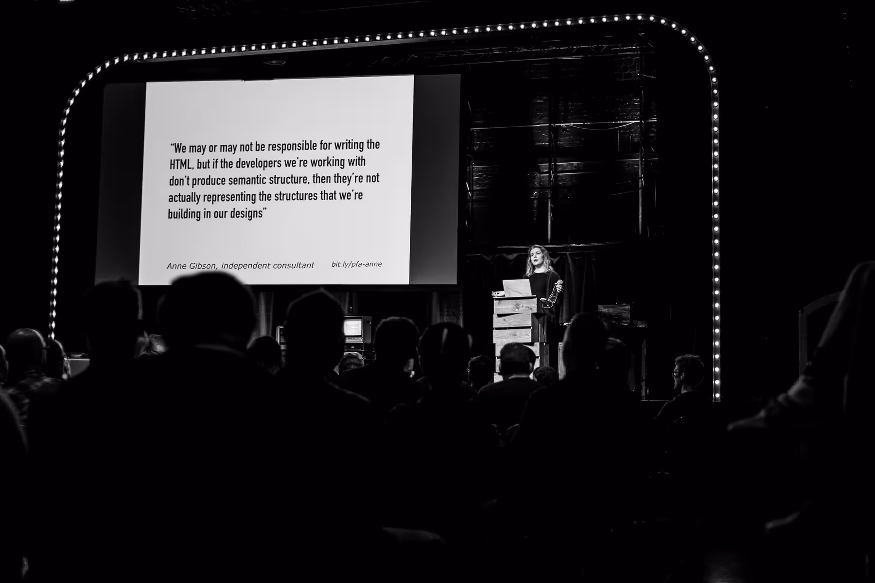Photo of Carolyn Stransky taken at beyond tellerrand in Düsseldorf 2019 by Florian Ziegler