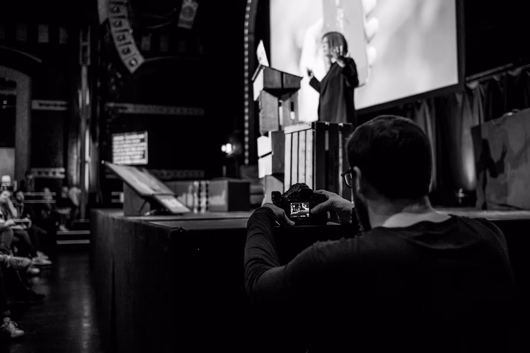 Photo of Charlie Owen taken at beyond tellerrand in Düsseldorf 2019 by Florian Ziegler