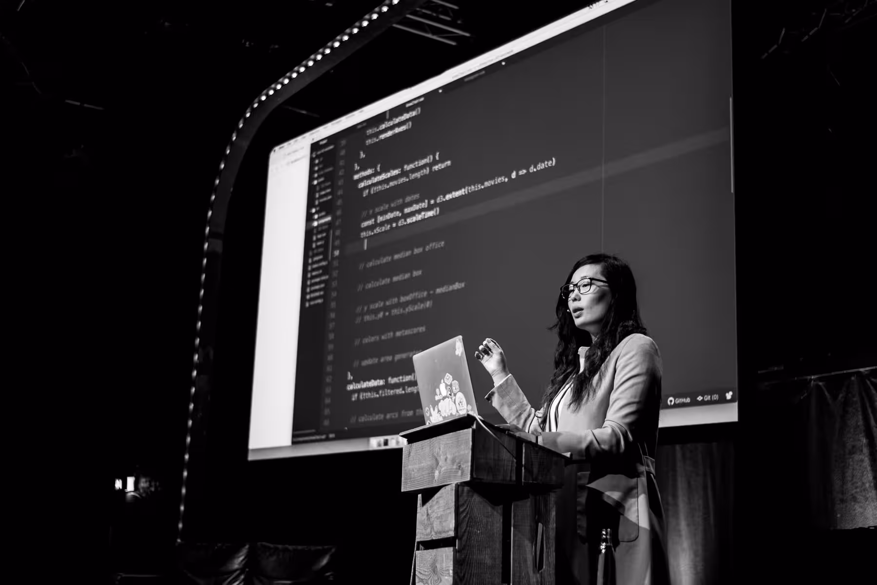 Photo of Shirley Wu taken at beyond tellerrand in Düsseldorf 2019 by Florian Ziegler