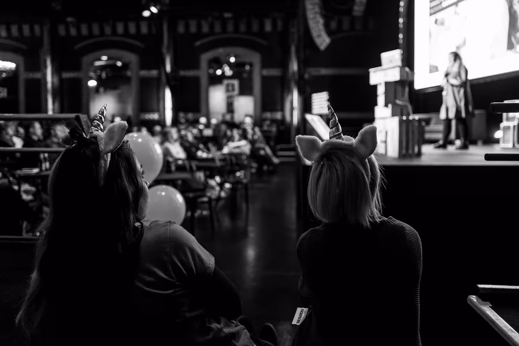 Photo of Molly Watt taken at beyond tellerrand in Düsseldorf 2021 by Florian Ziegler