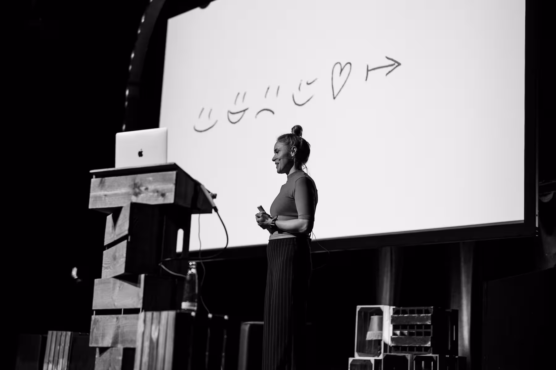 Photo of Ulrike Rausch taken at beyond tellerrand in Düsseldorf 2021 by Florian Ziegler