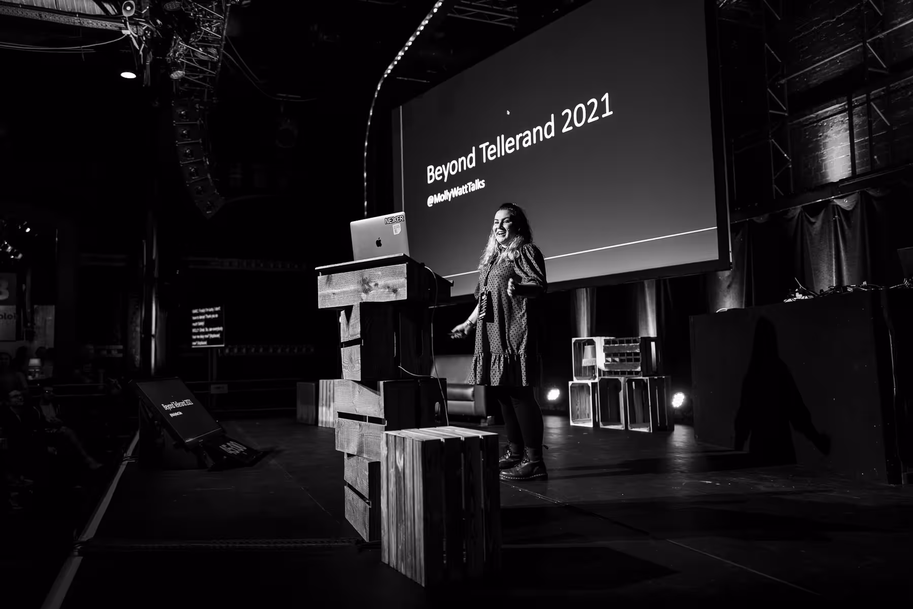 Photo of Molly Watt taken at beyond tellerrand in Düsseldorf 2021 by Florian Ziegler