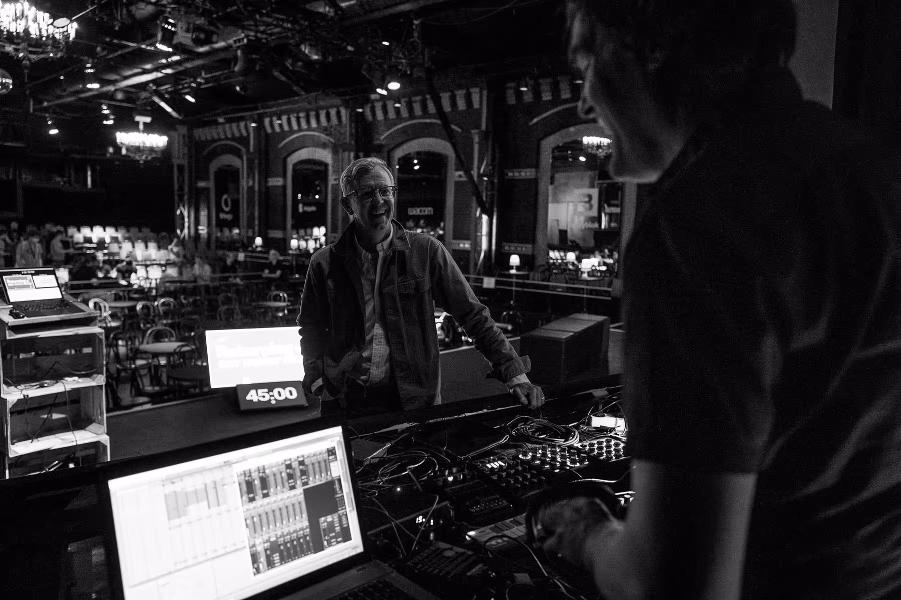 Photo of Aarron Walter taken at beyond tellerrand in Düsseldorf 2022 by Florian Ziegler