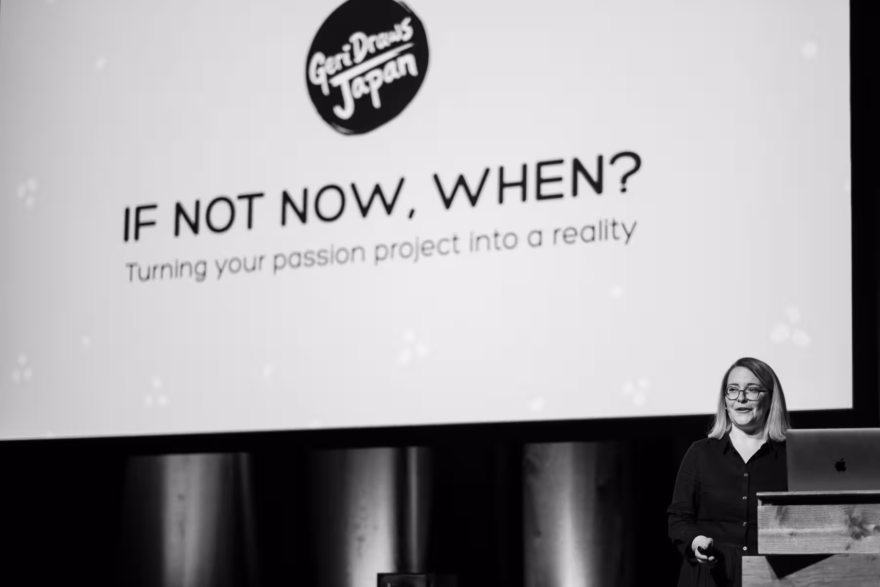 Photo of Geri Coady taken at beyond tellerrand in Düsseldorf 2022 by Florian Ziegler