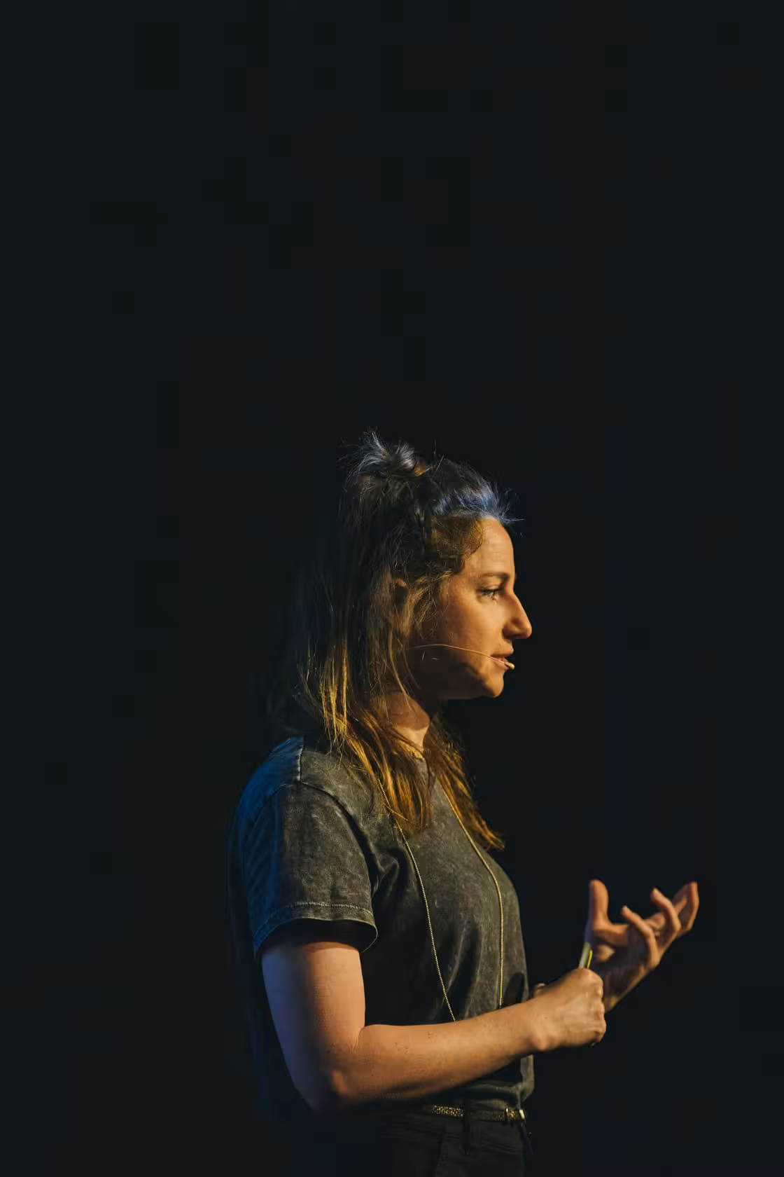 Photo of Emily Anhalt taken at beyond tellerrand in Berlin 2023 by Celine Al-Mosawi