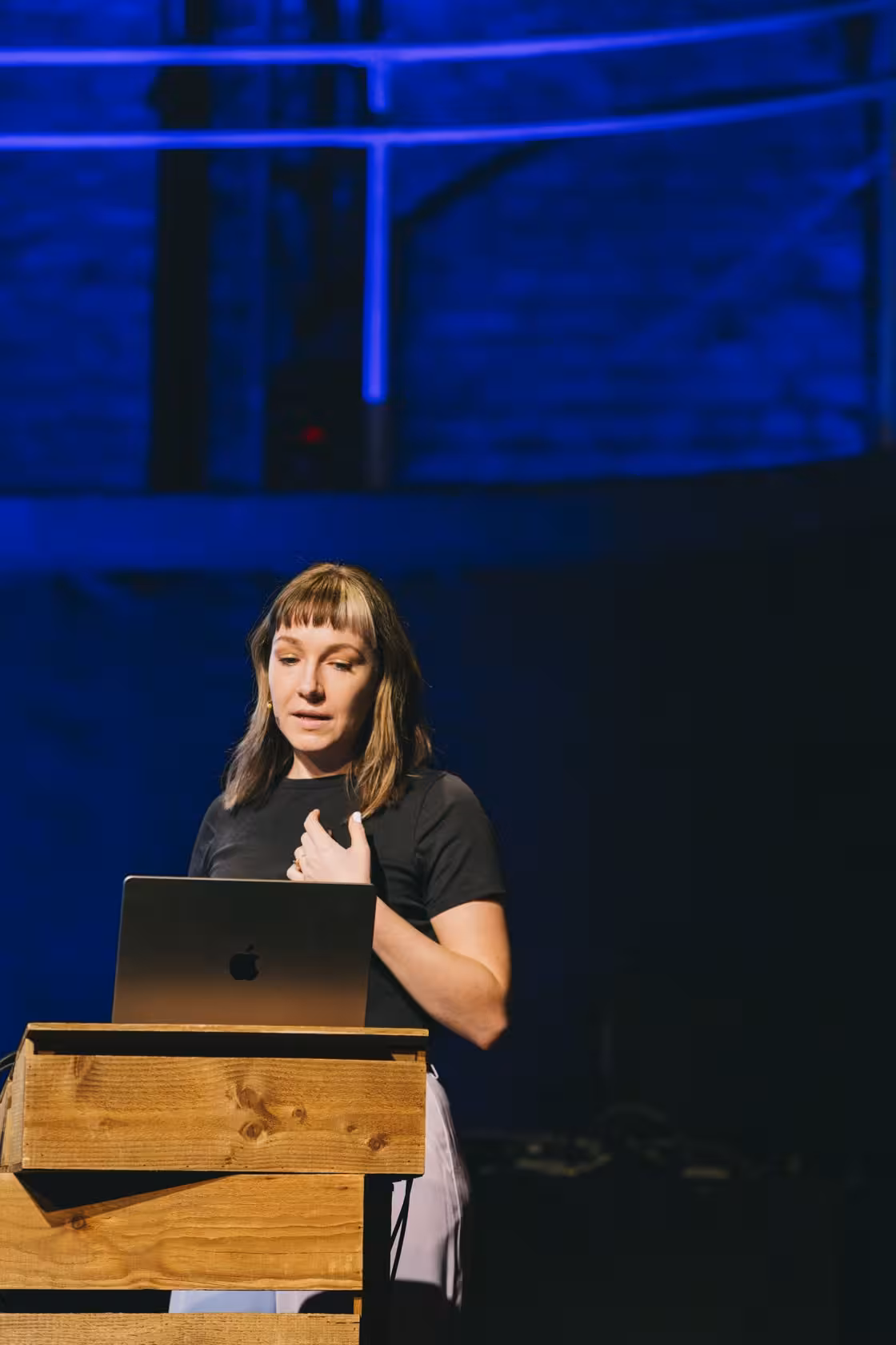 Photo of Cassie Evans taken at beyond tellerrand in Berlin 2023 by Celine Al-Mosawi