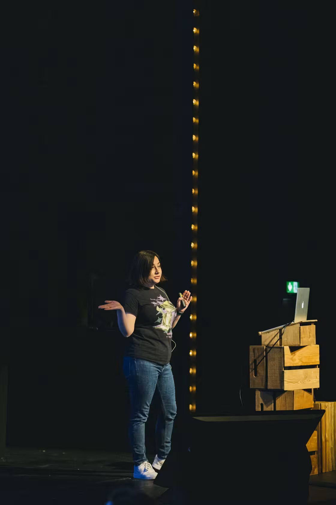 Photo of Sophie Koonin taken at beyond tellerrand in Berlin 2023 by Celine Al-Mosawi