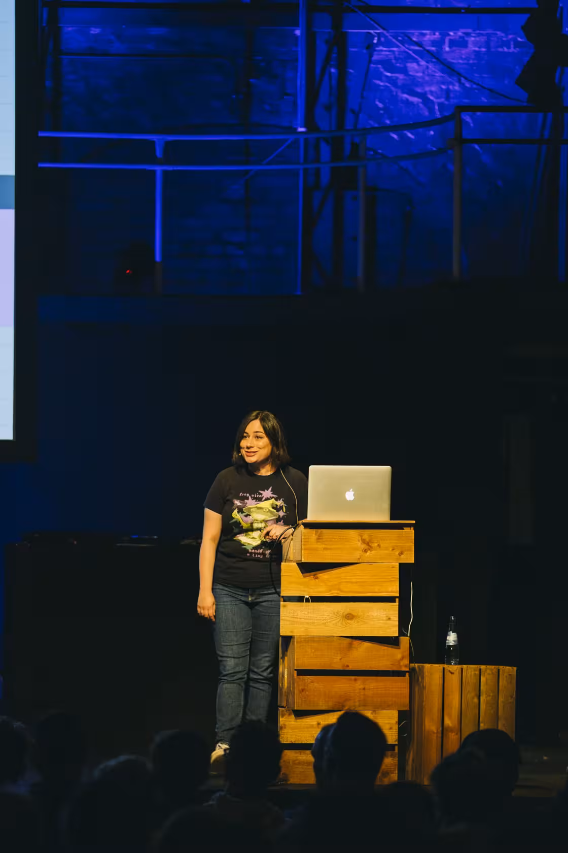 Photo of Sophie Koonin taken at beyond tellerrand in Berlin 2023 by Celine Al-Mosawi