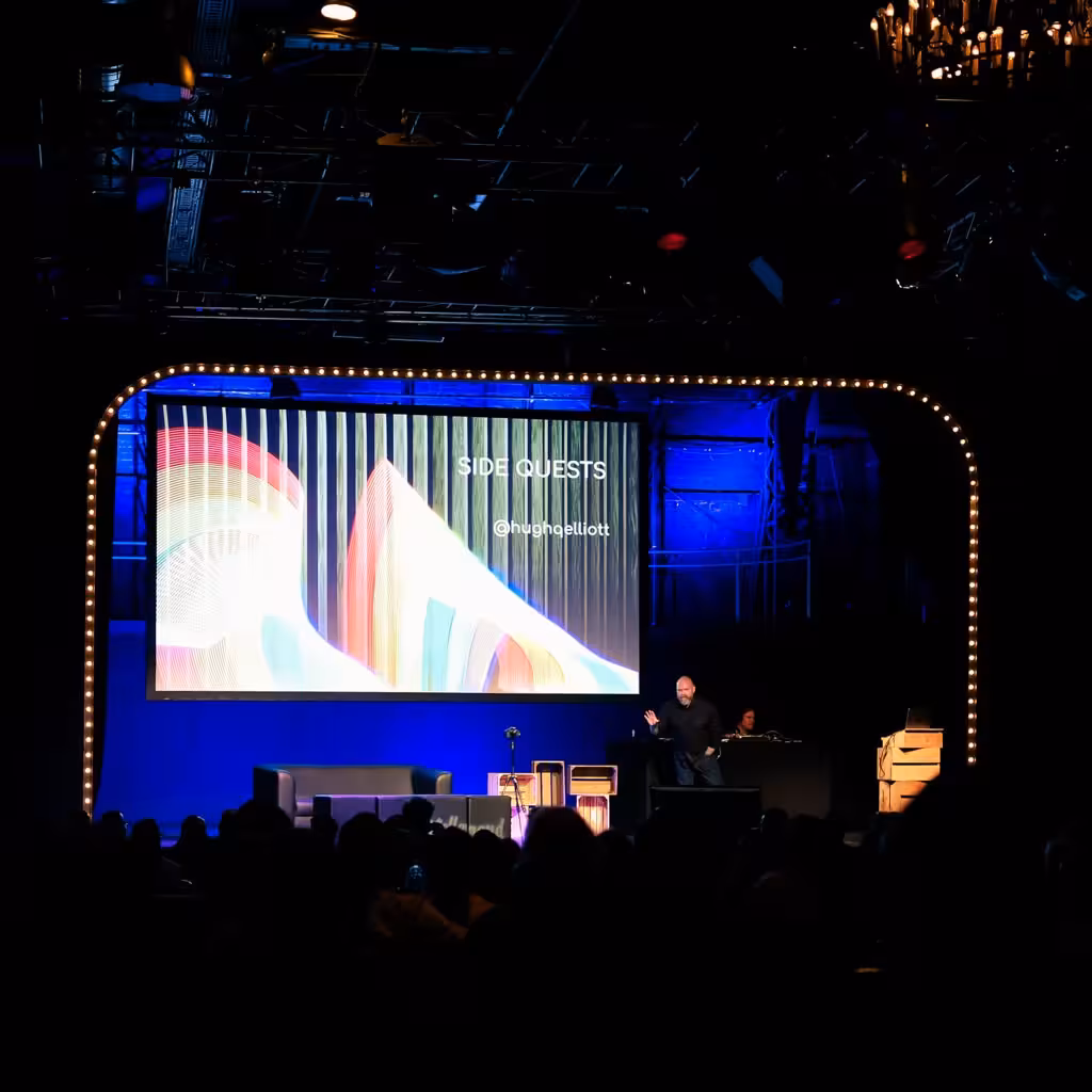 Photo of Hugh Elliott taken at beyond tellerrand in Düsseldorf 2023 by Bart van Kersavond