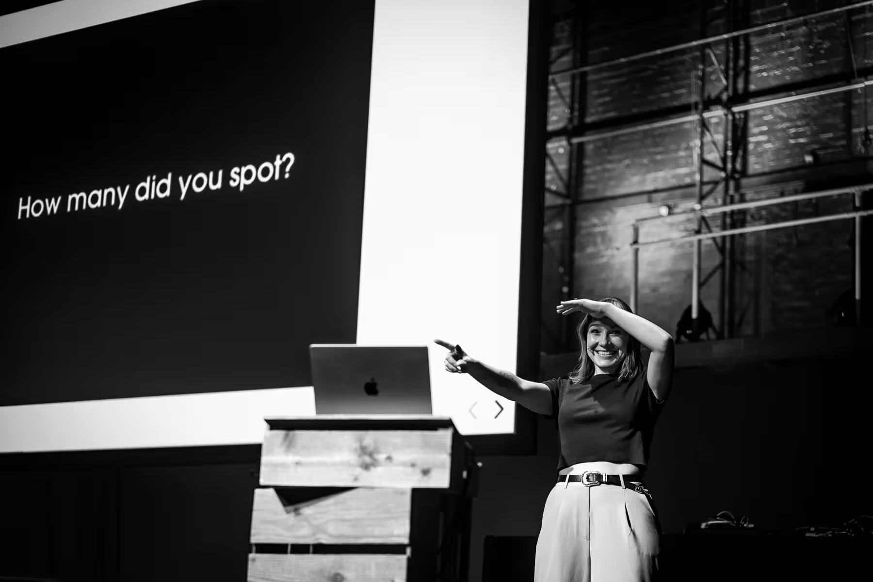 Photo of Cassie Evans taken at beyond tellerrand in Düsseldorf 2023 by Florian Ziegler