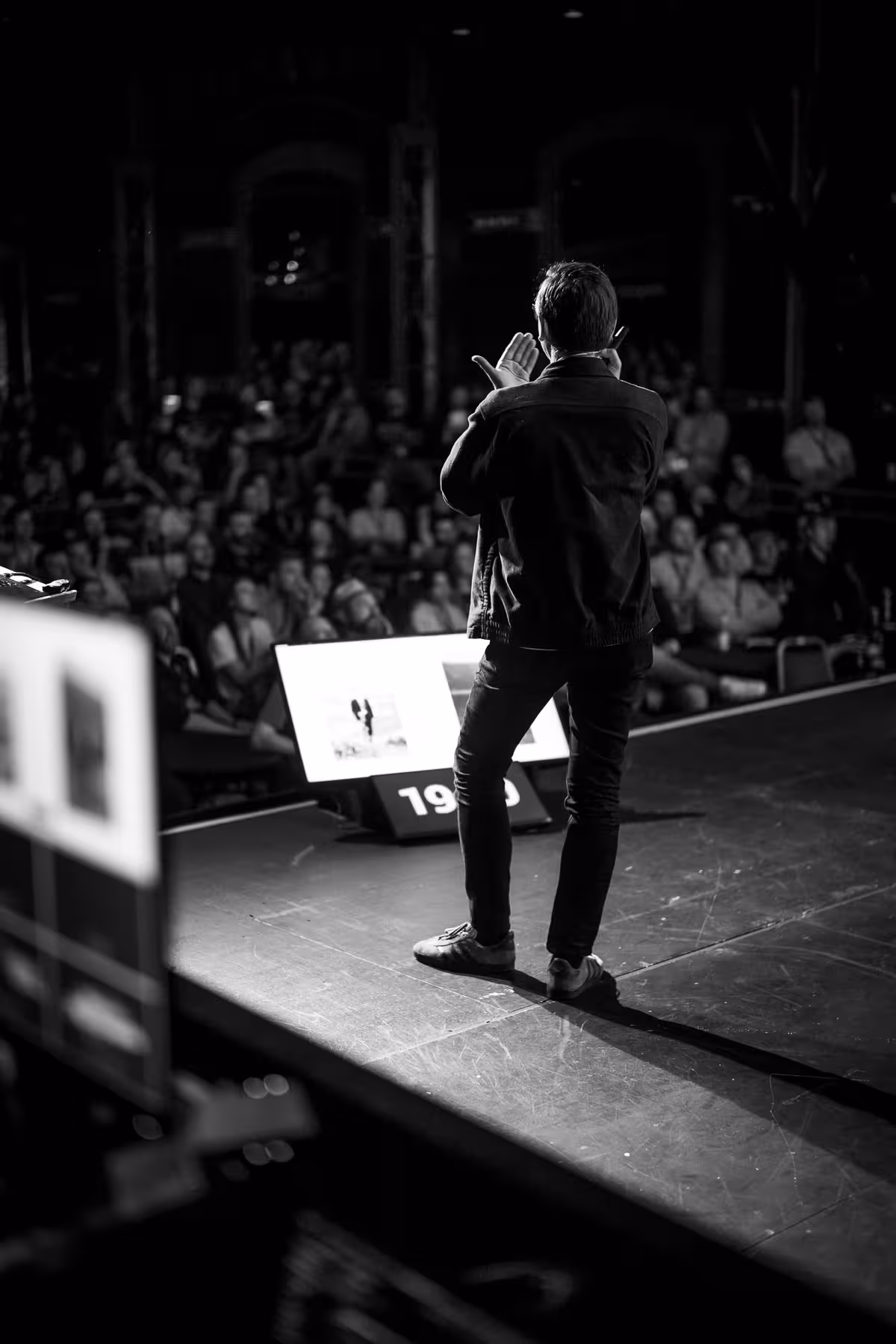 Photo of Mario Klingemann taken at beyond tellerrand in Düsseldorf 2023 by Florian Ziegler