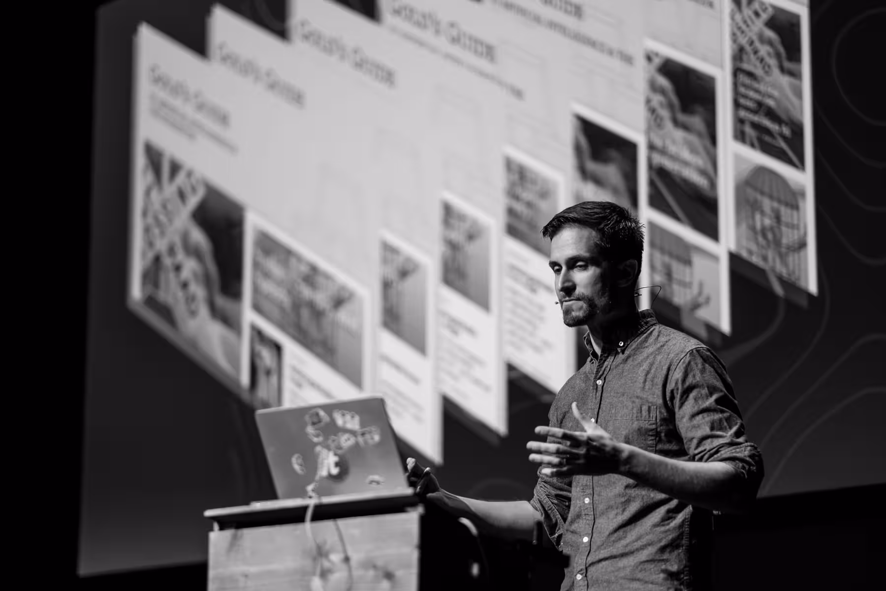 Photo of Scott Kellum taken at beyond tellerrand in Düsseldorf 2023 by Florian Ziegler