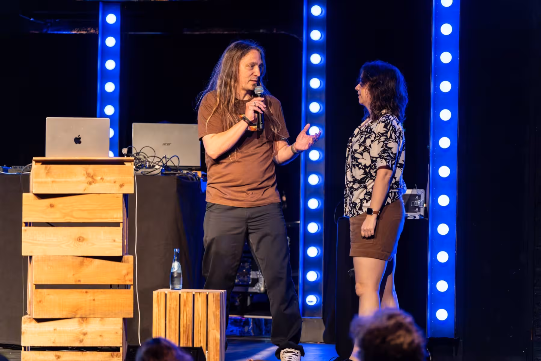 Photo of Laura Kalbag taken at beyond tellerrand in Düsseldorf 2023 by Udo Fritsch