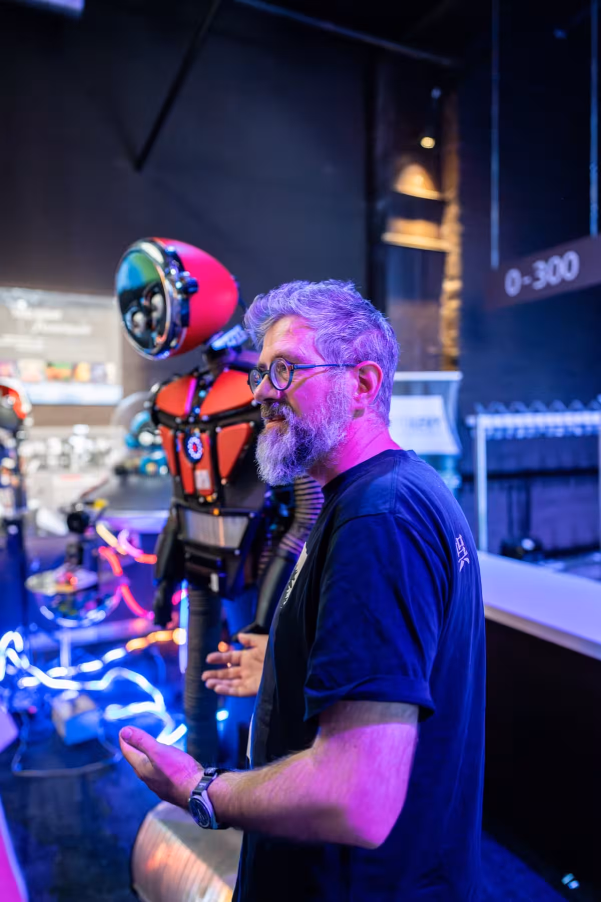 Photo of Jan De Coster taken at beyond tellerrand in Düsseldorf 2023 by Udo Fritsch