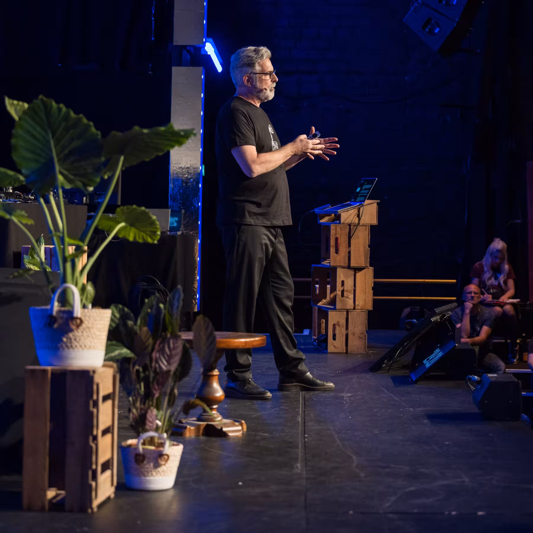 Photo of David de Léon taken at beyond tellerrand in Düsseldorf 2023 by Martin Kraft