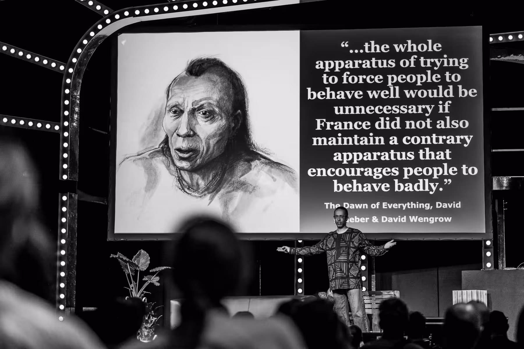 Photo of David Thomas taken at beyond tellerrand in Düsseldorf 2023 by Florian Ziegler