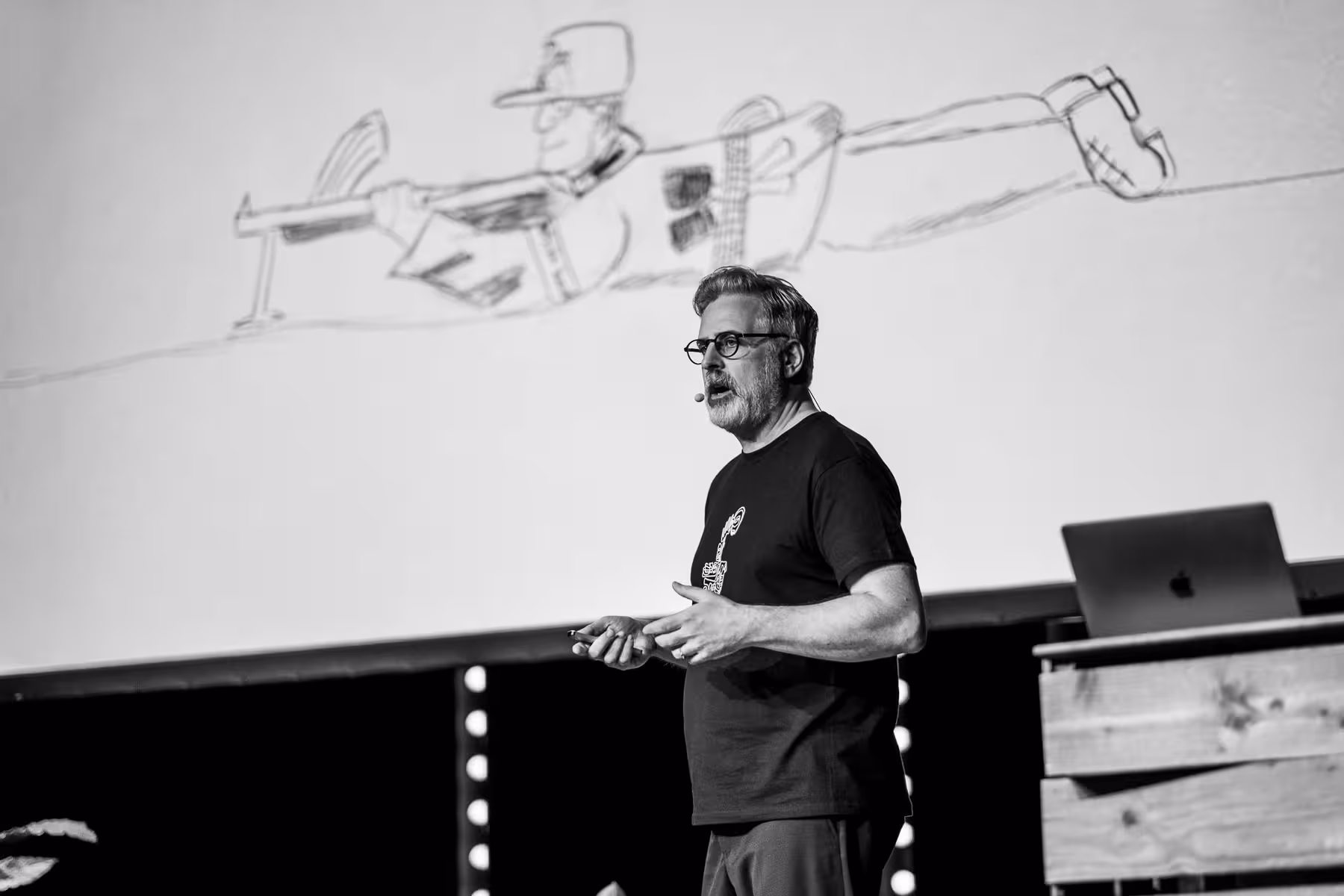 Photo of David de Léon taken at beyond tellerrand in Düsseldorf 2023 by Florian Ziegler