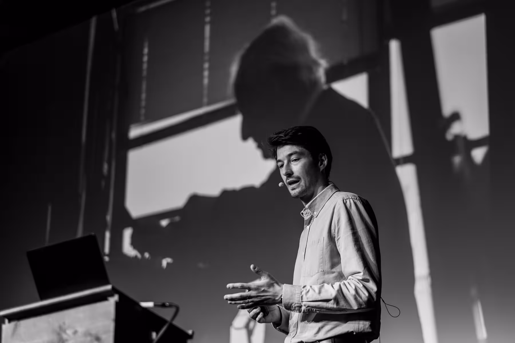 Photo of Ferdinand Ulrich taken at beyond tellerrand in Düsseldorf 2023 by Florian Ziegler