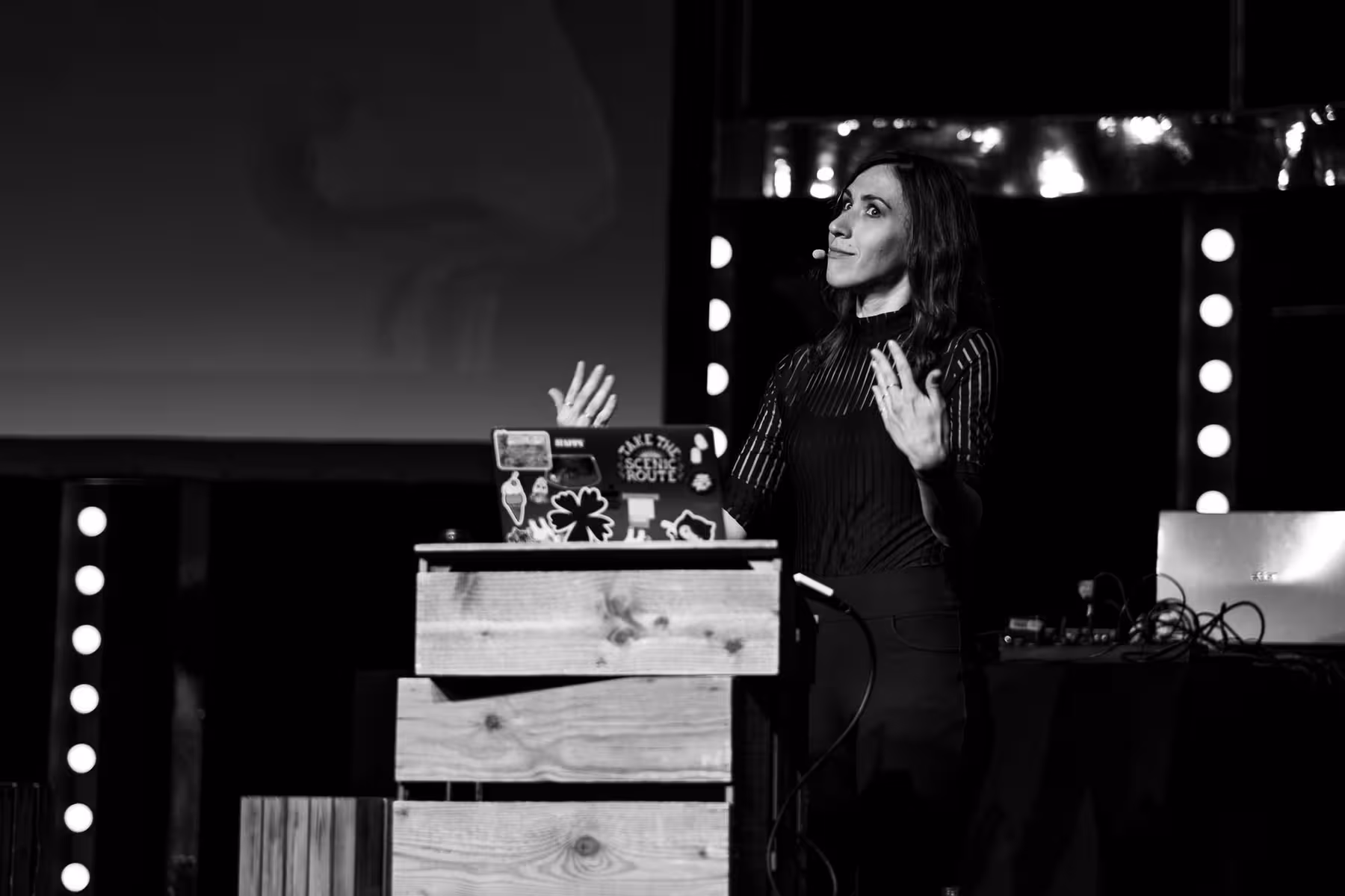 Photo of Natalya Shelburne taken at beyond tellerrand in Düsseldorf 2023 by Florian Ziegler