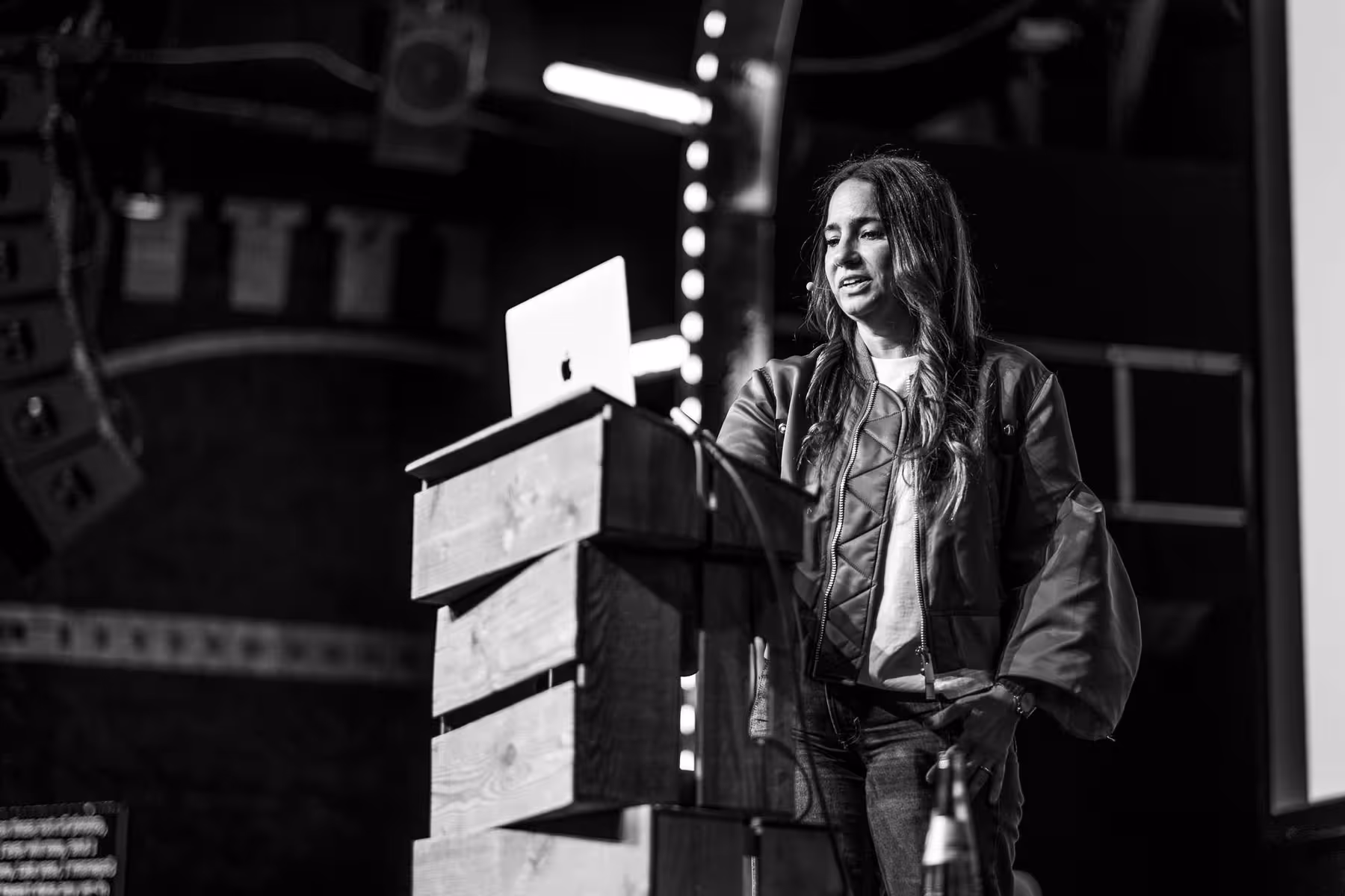 Photo of Paula Zuccotti taken at beyond tellerrand in Düsseldorf 2025 by Florian Ziegler