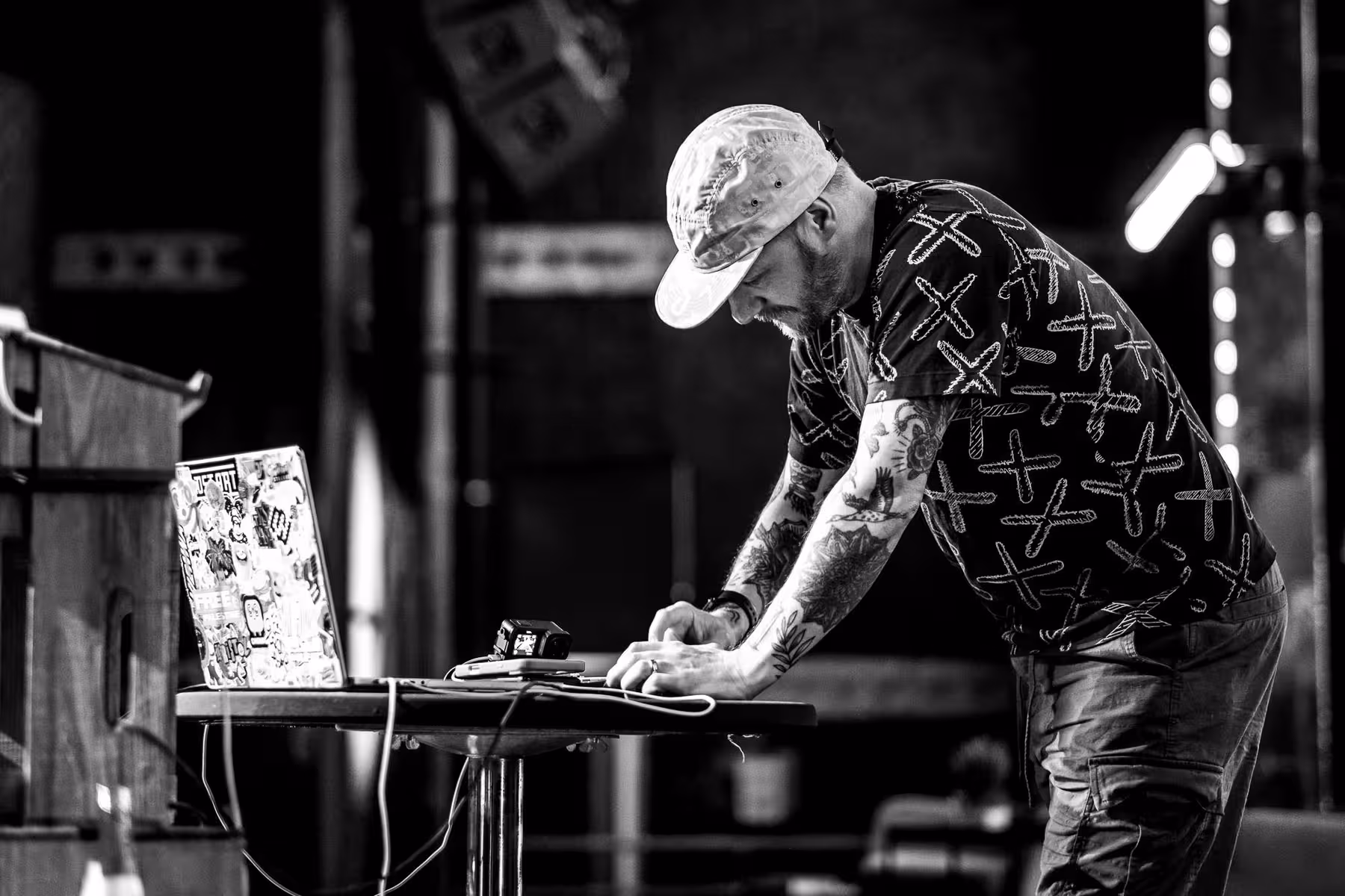 Photo of Gavin Strange taken at beyond tellerrand in Düsseldorf 2025 by Florian Ziegler