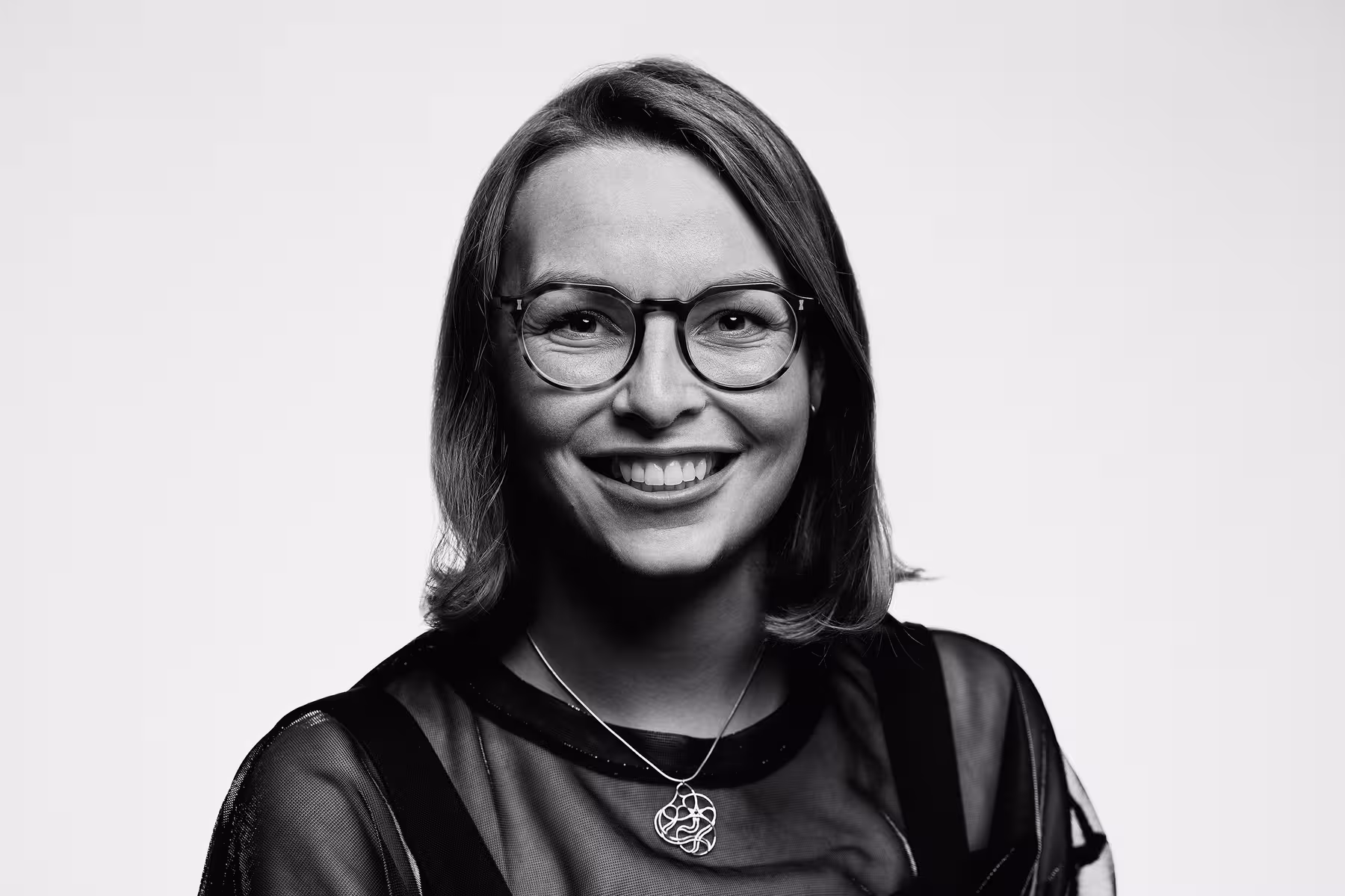 Portrait of Charlotte Dann taken at beyond tellerrand in Berlin 2019 by Norman Posselt