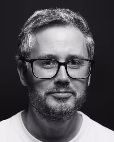 Portrait of Espen Brunborg taken at beyond tellerrand in Berlin 2022 by Norman Posselt