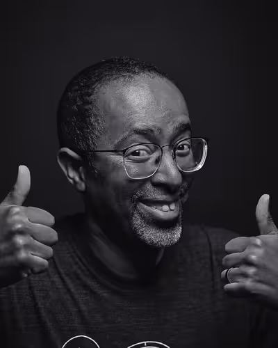 Portrait of David Thomas taken at beyond tellerrand in Berlin 2022 by Norman Posselt