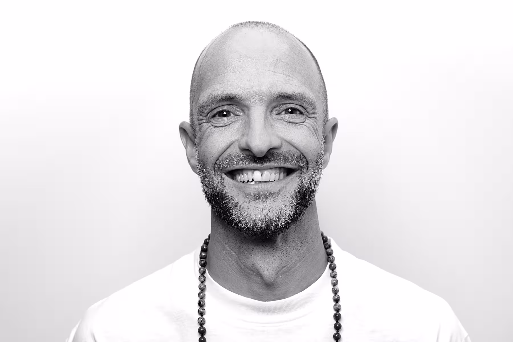 Portrait of Josh Brewer taken at beyond tellerrand in Berlin 2023 by Norman Posselt