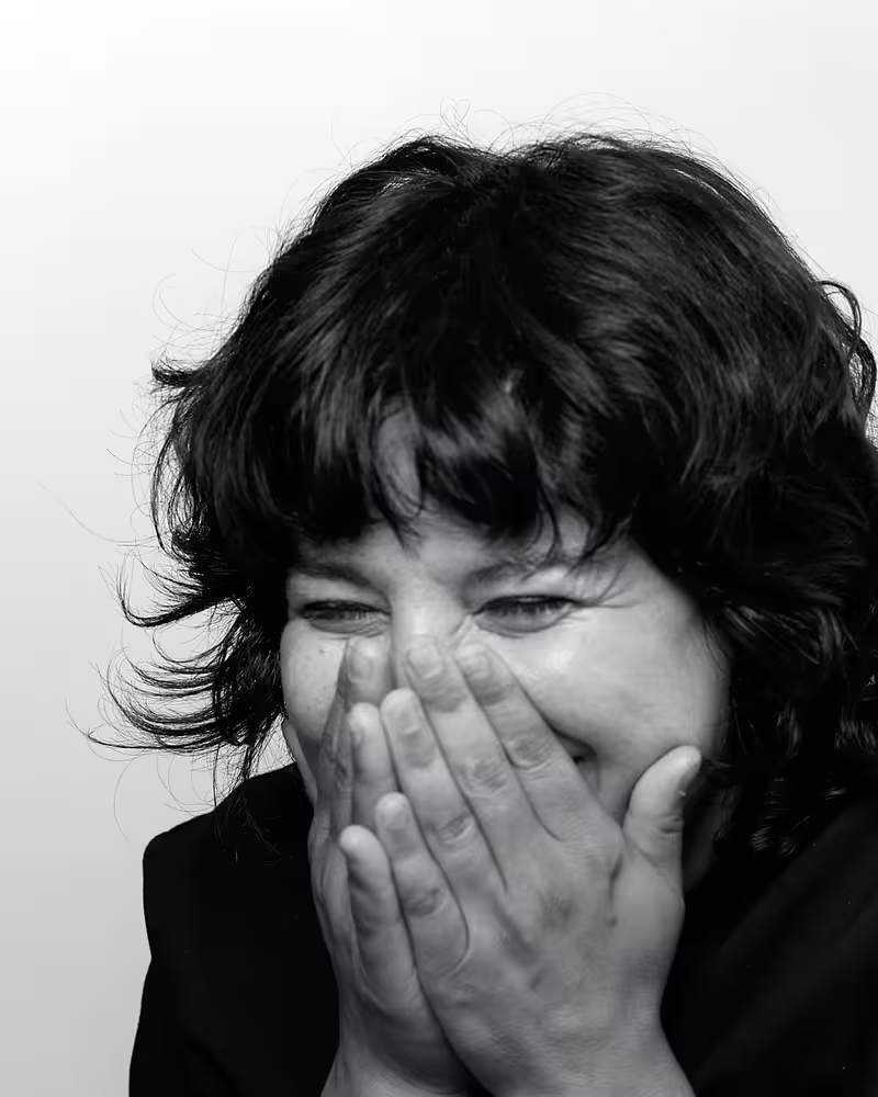 Portrait of Yasaman Sheri taken at beyond tellerrand in Berlin 2023 by Norman Posselt