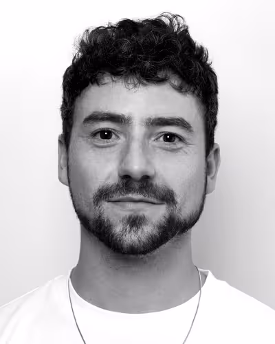 Portrait of Guillaume Kurkdjian taken at beyond tellerrand in Berlin 2023 by Norman Posselt