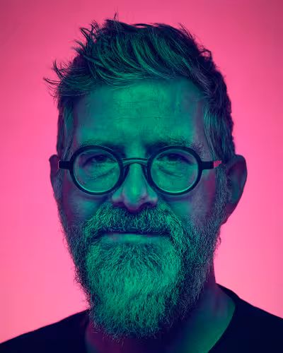 Portrait of Jan De Coster taken at beyond tellerrand in Berlin 2024 by Norman Posselt