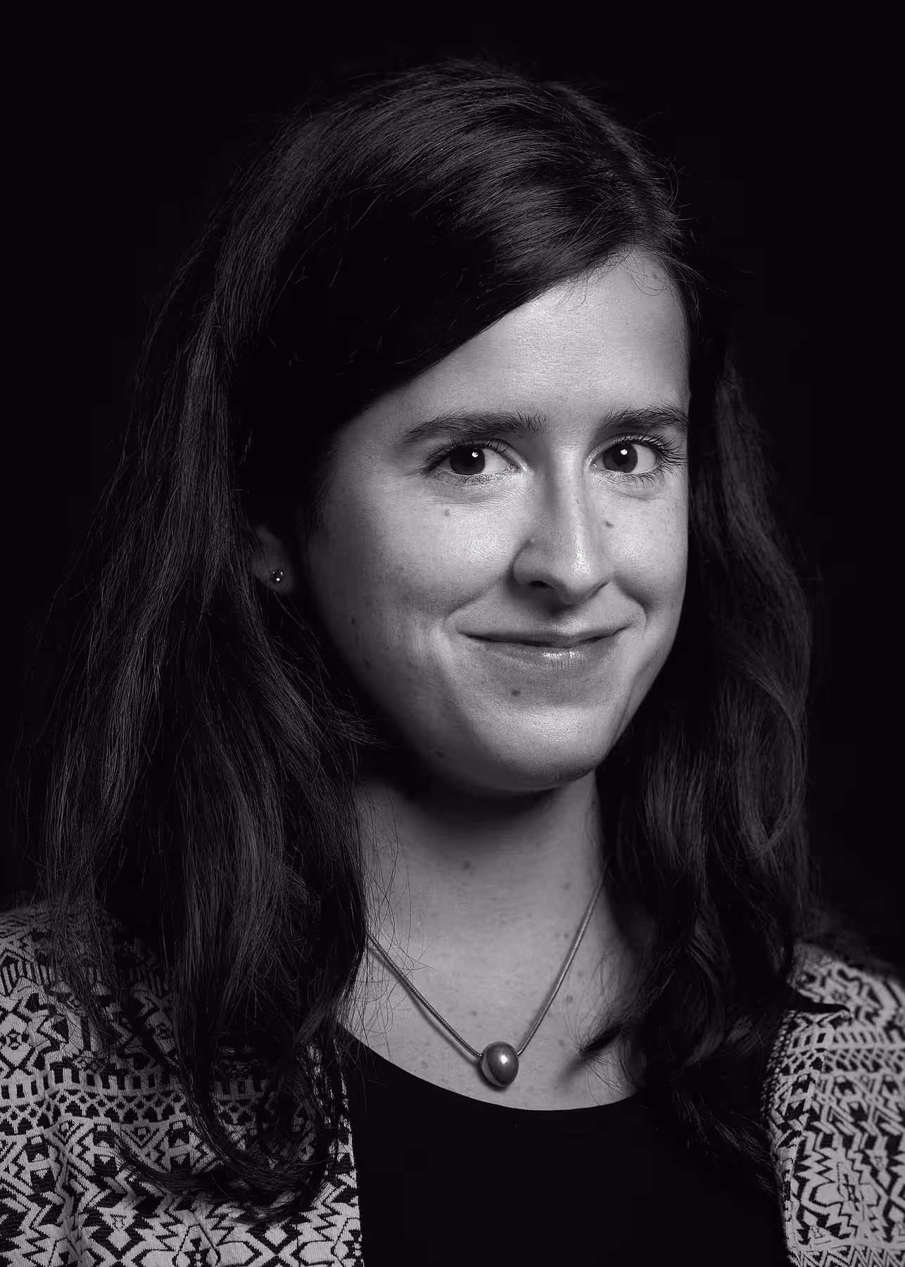 Portrait of Júlia Racskó taken at beyond tellerrand in Düsseldorf 2021 by Norman Posselt