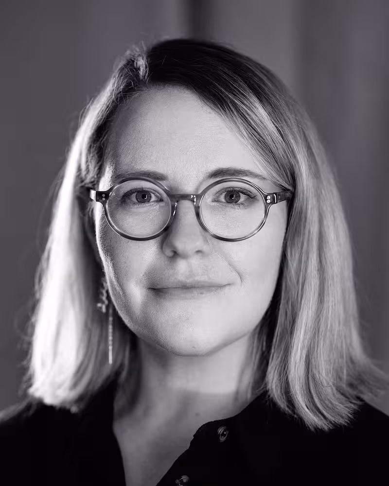 Portrait of Geri Coady taken at beyond tellerrand in Düsseldorf 2022 by Norman Posselt