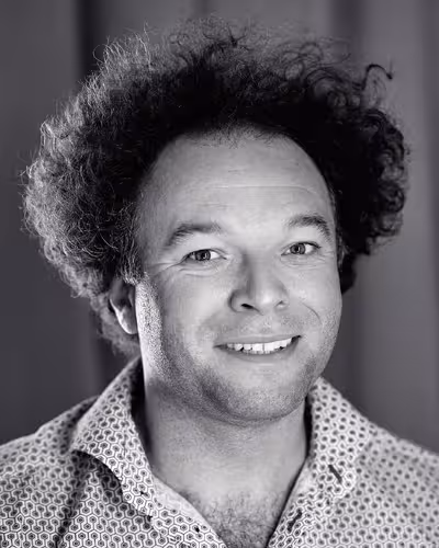 Portrait of Jude Pullen taken at beyond tellerrand in Düsseldorf 2022 by Norman Posselt