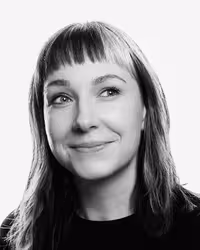 Portrait of Cassie Evans taken at beyond tellerrand in Düsseldorf 2023 by Norman Posselt