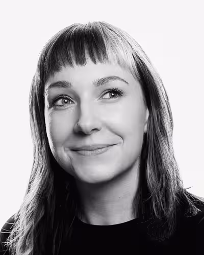 Portrait of Cassie Evans taken at beyond tellerrand in Düsseldorf 2023 by Norman Posselt